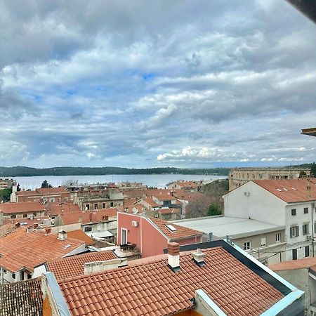Crolivia Apartments Near Arena, Center Of PUY Eksteriør bilde